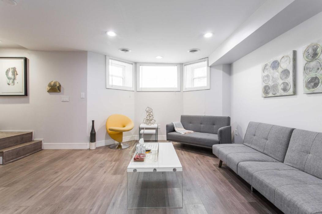 The Double Play - 1 Min Walk To Wrigley! Spacious 2Br - Perfect For Cubs Fans! Чикаго Екстер'єр фото